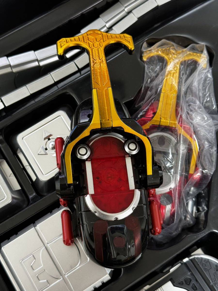 海外産　ダイキャスト製　csm風 仮面ライダー　カブト　ダークカブトゼクター　セット　セリフ　BGM入り_画像5