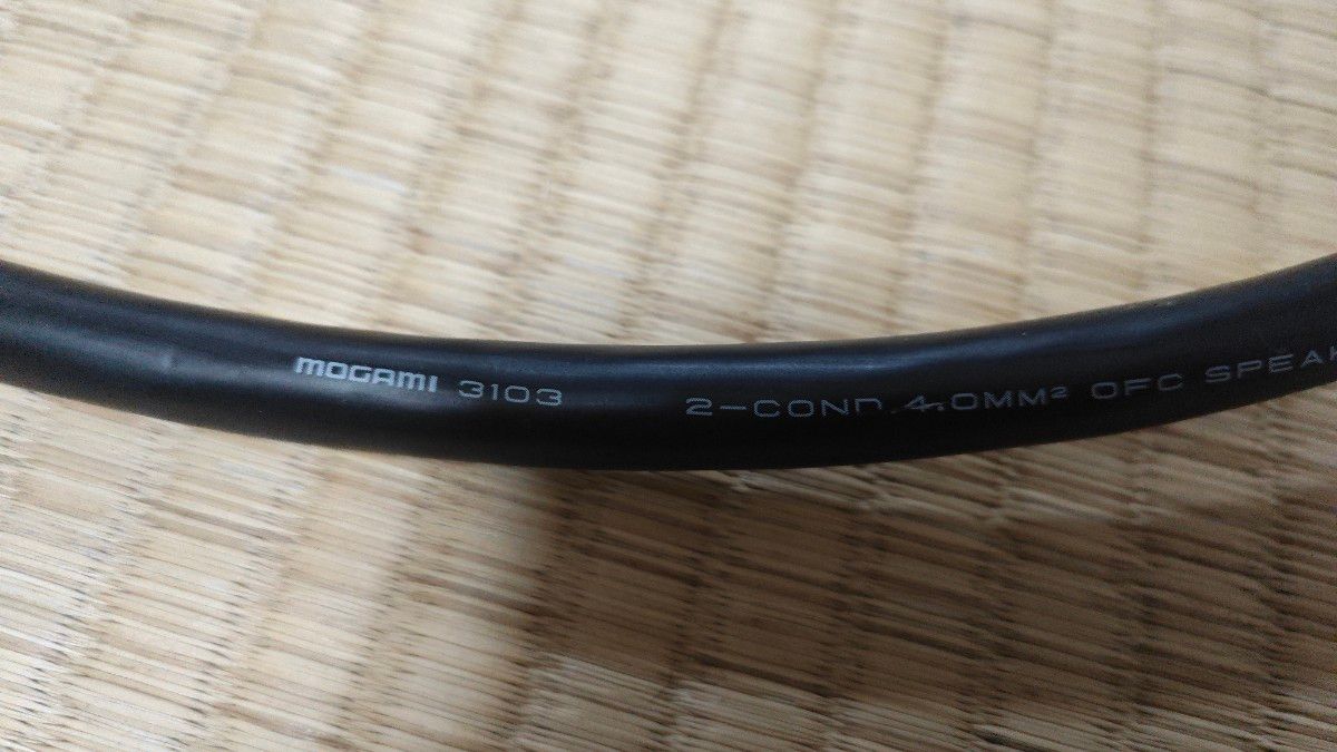 MOGAMI 3103 1m　オーディオケーブル　スピーカーケーブル
