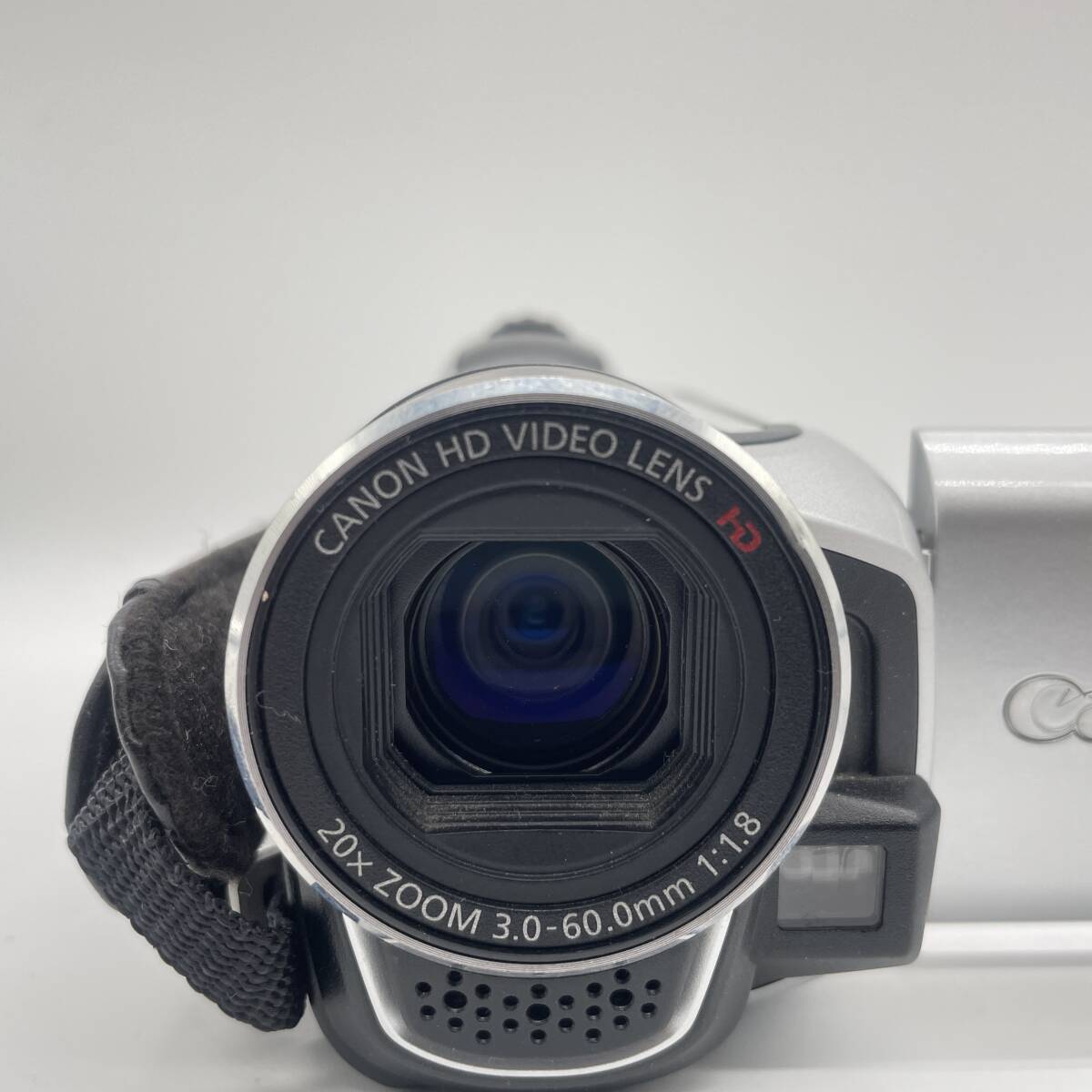 【簡易動作確認済み】Canon IVIS HF R11 SILVER デジタルビデオカメラ　ハンディビデオカメラ　カメラ　Canon キャノン_画像3