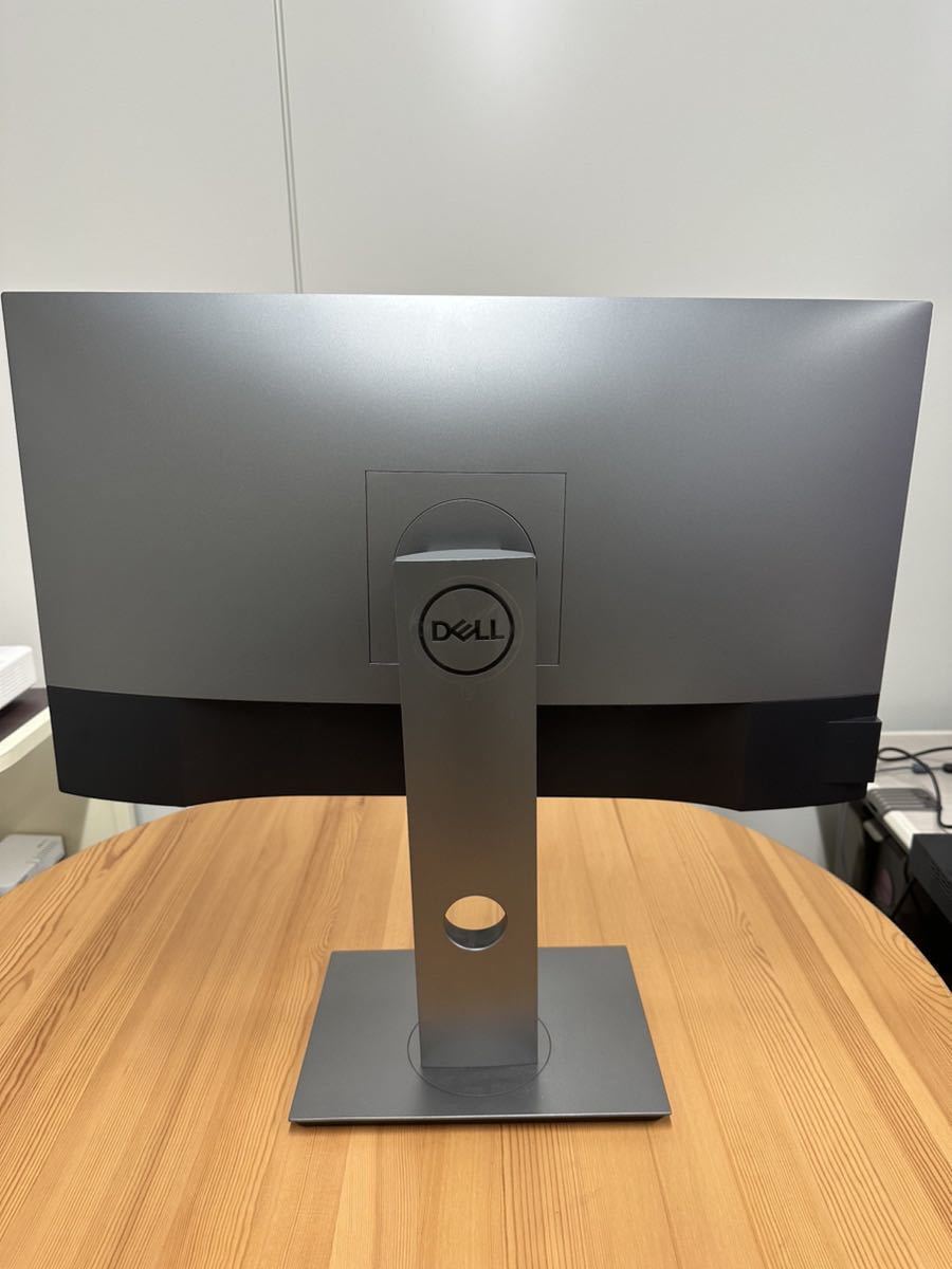 Dell デジタルハイエンドシリーズ U2520D 25インチ HDR USB-C モニター (PR-HW-OA-OF-D104)_画像6