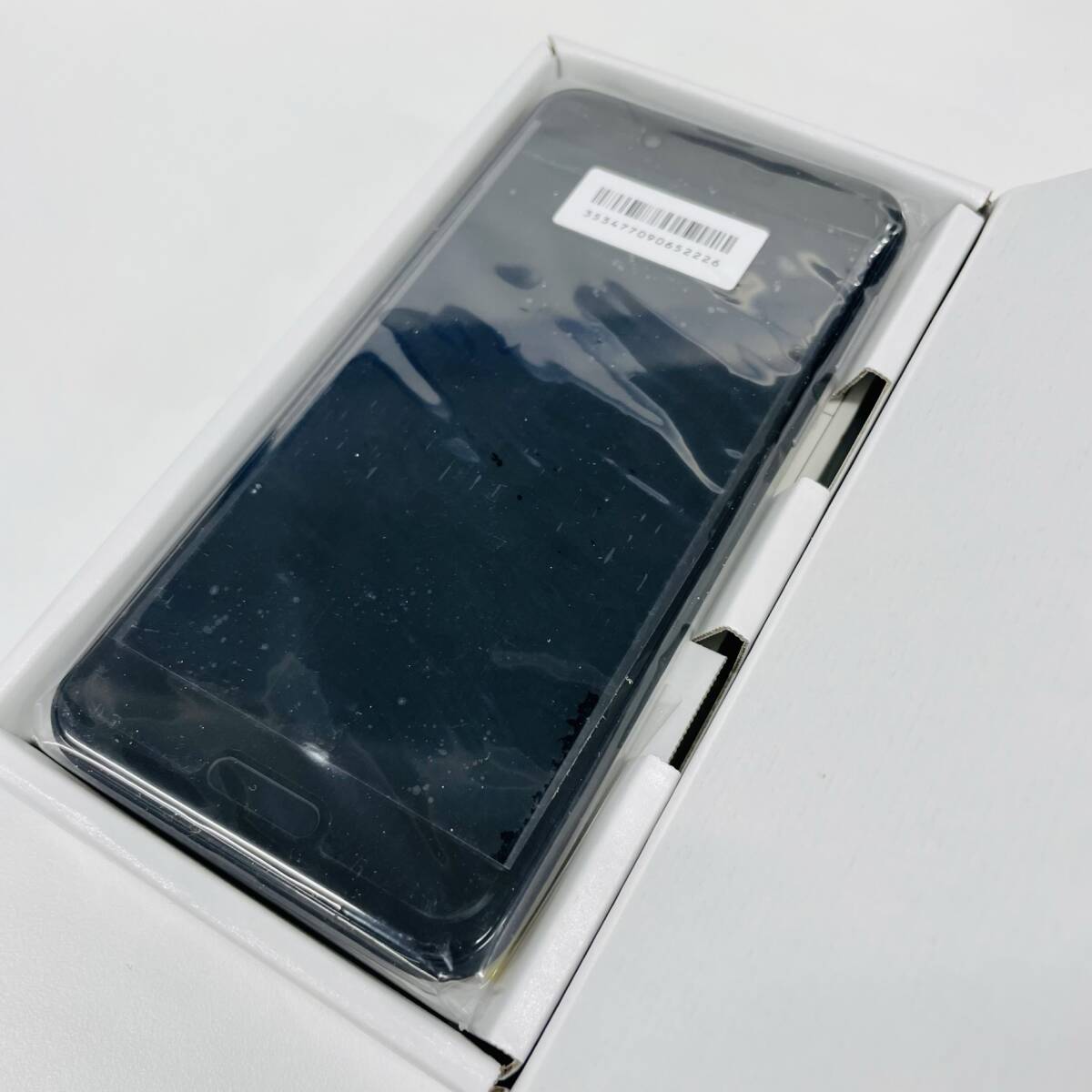 【新品未使用品】★ SIMフリー★ SHARP AQUOS Sense SHV40 ★Velvet Black ベルベットブラック★ 2226_画像4