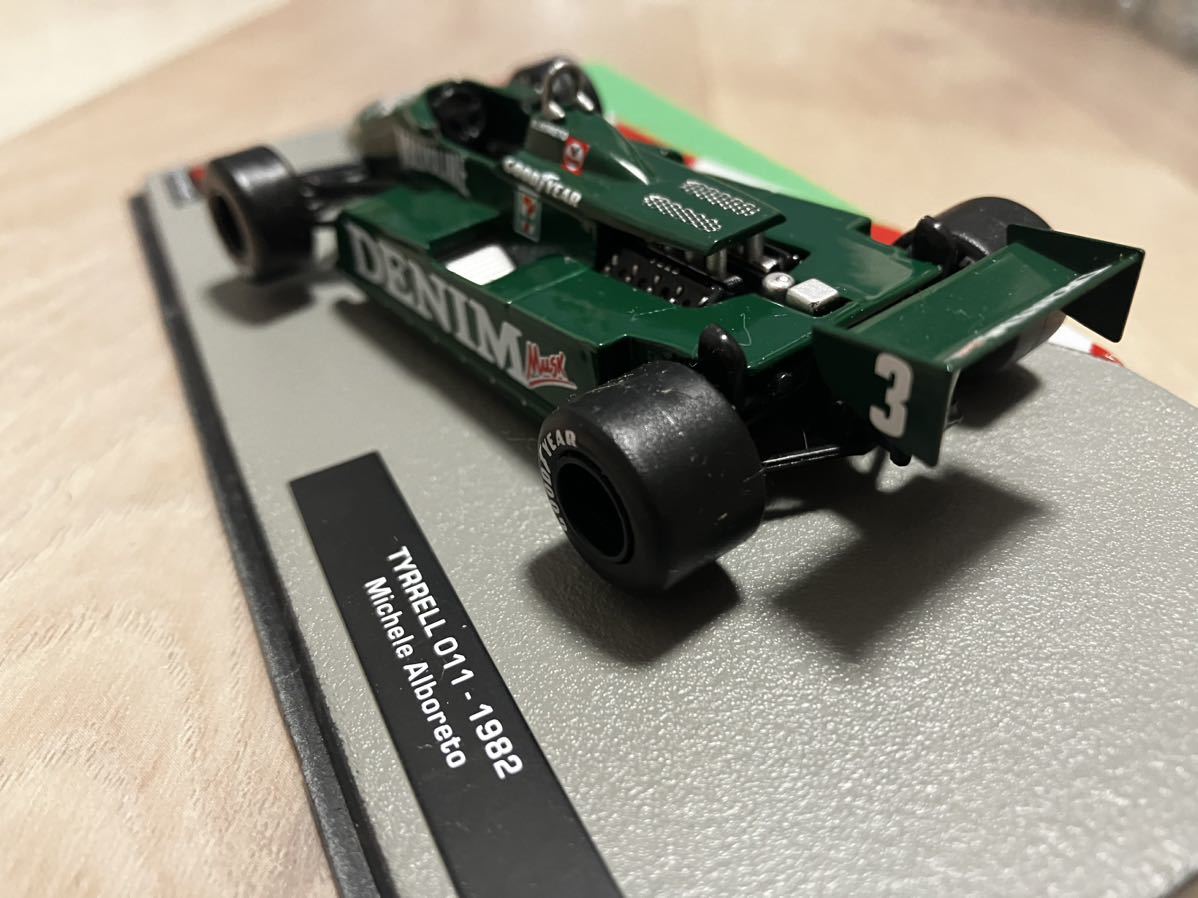 F1マシンコレクション Tyrrell 011 ミケーレ・アルボレート 1982 1/43_画像2