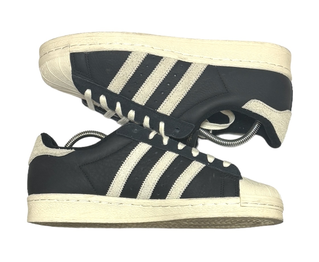 アディダス スーパースター GY3428 25.5cm adidas SUPERSTAR 82 ブラック クリームホワイト CORE BLACK ALUMINA CREAM WHITE USED品_画像3