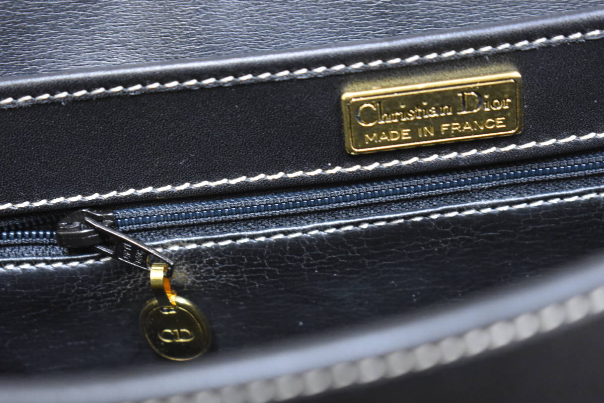 うぶ品　Christian Dior　クリスチャンディオール　本物保証　ショルダーバッグ　鞄　バック　黒　ブラック　ゴールド金具　袋付_画像10