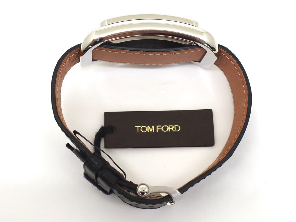 30万新品◆TOMFORD トムフォード レクタングル腕時計 N.003 Sスティールブラック ダイヤル クロコレザーベルト 1円_画像6