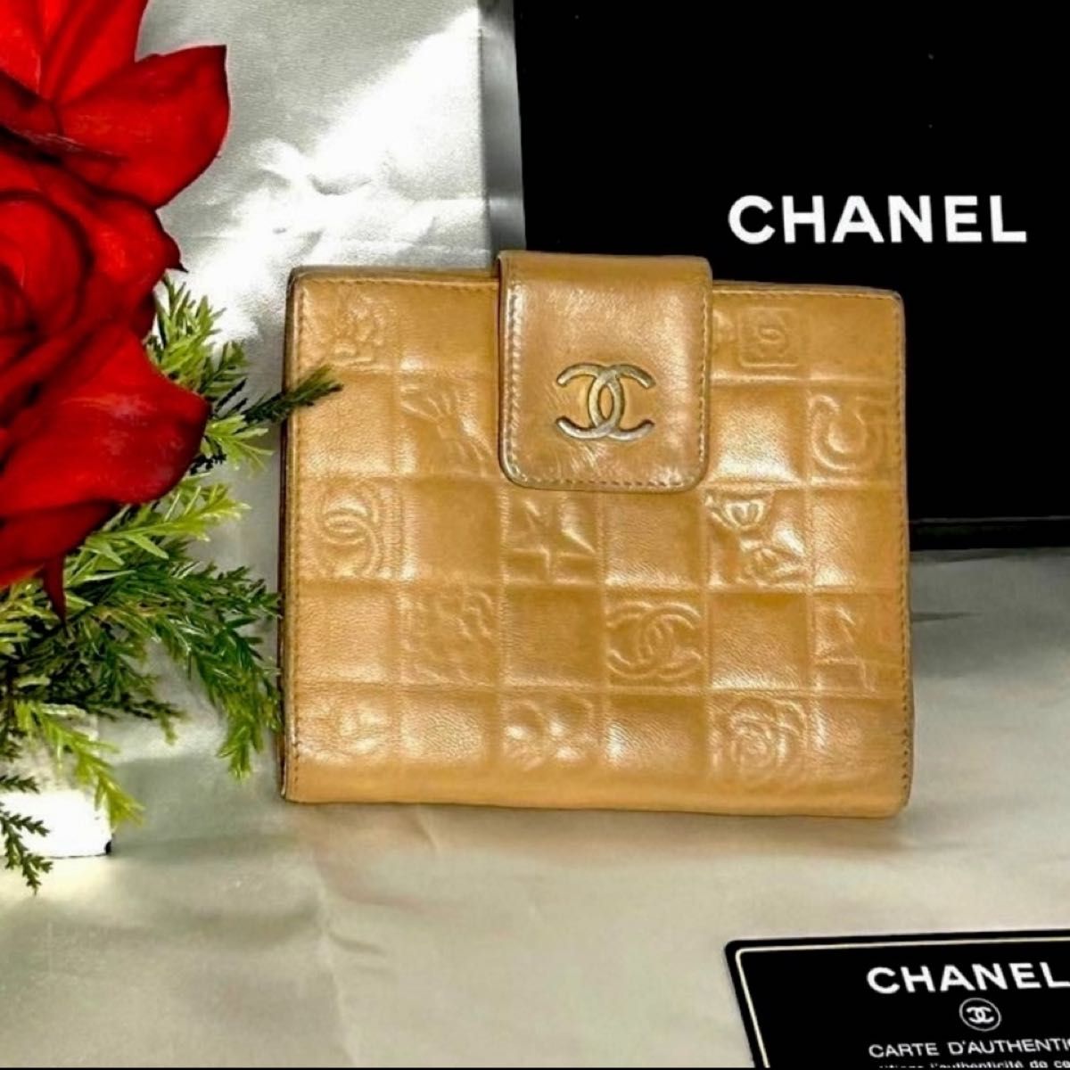 CHANEL シャネル アイコンライン Wホック コンパクトウォレット 二つ折り　ショップシールシリアルシール　カード付