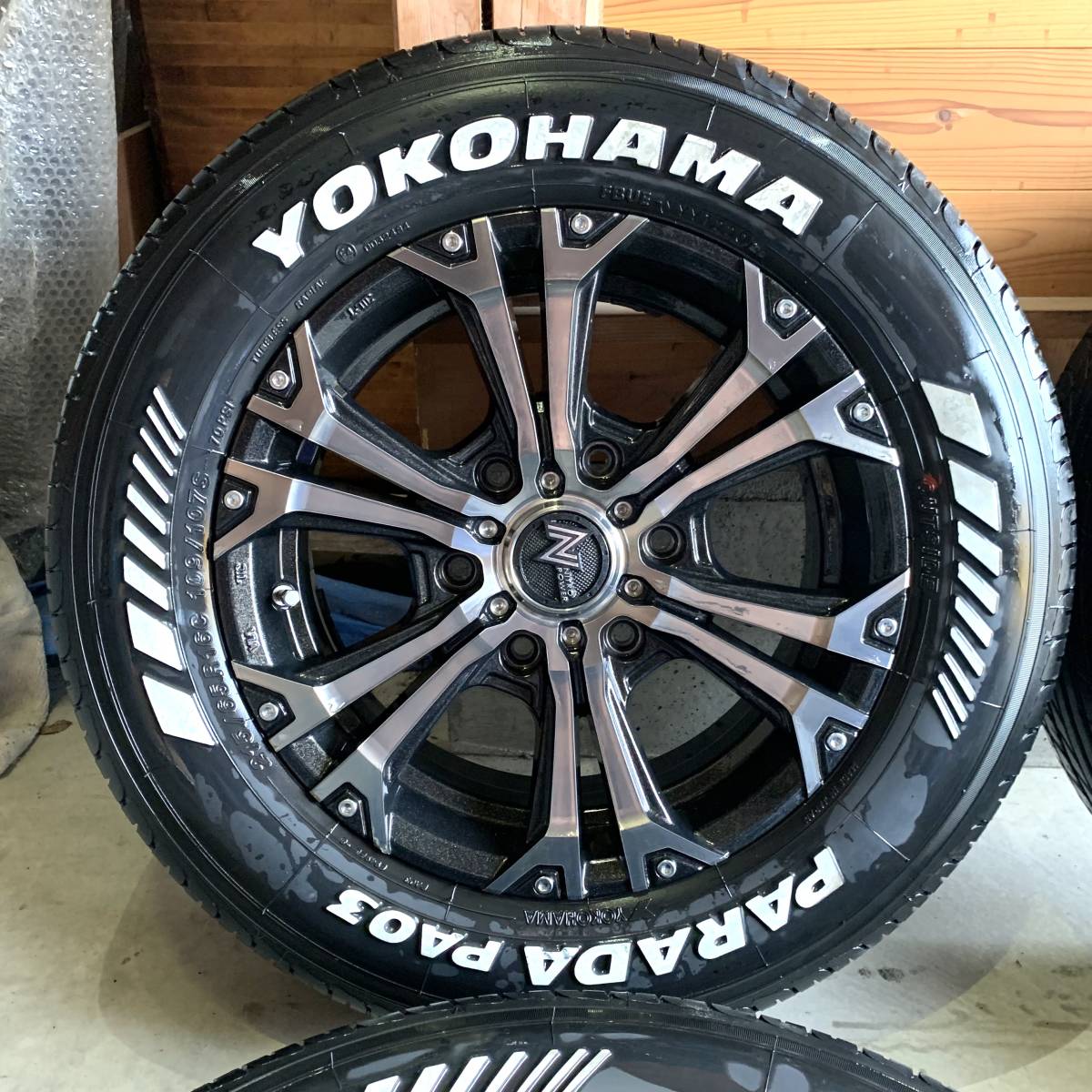 【美品】MID WHEELS NITRO POWER JAVELIN ハイエース 16 ナイトロパワー ジャベリン ホワイトレター 215/65R16 _画像2