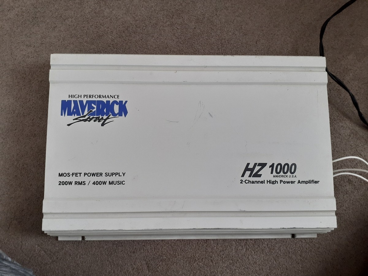 マーベリック　MAVERICK　HZ 1000 アンプ　ウーハー_画像1