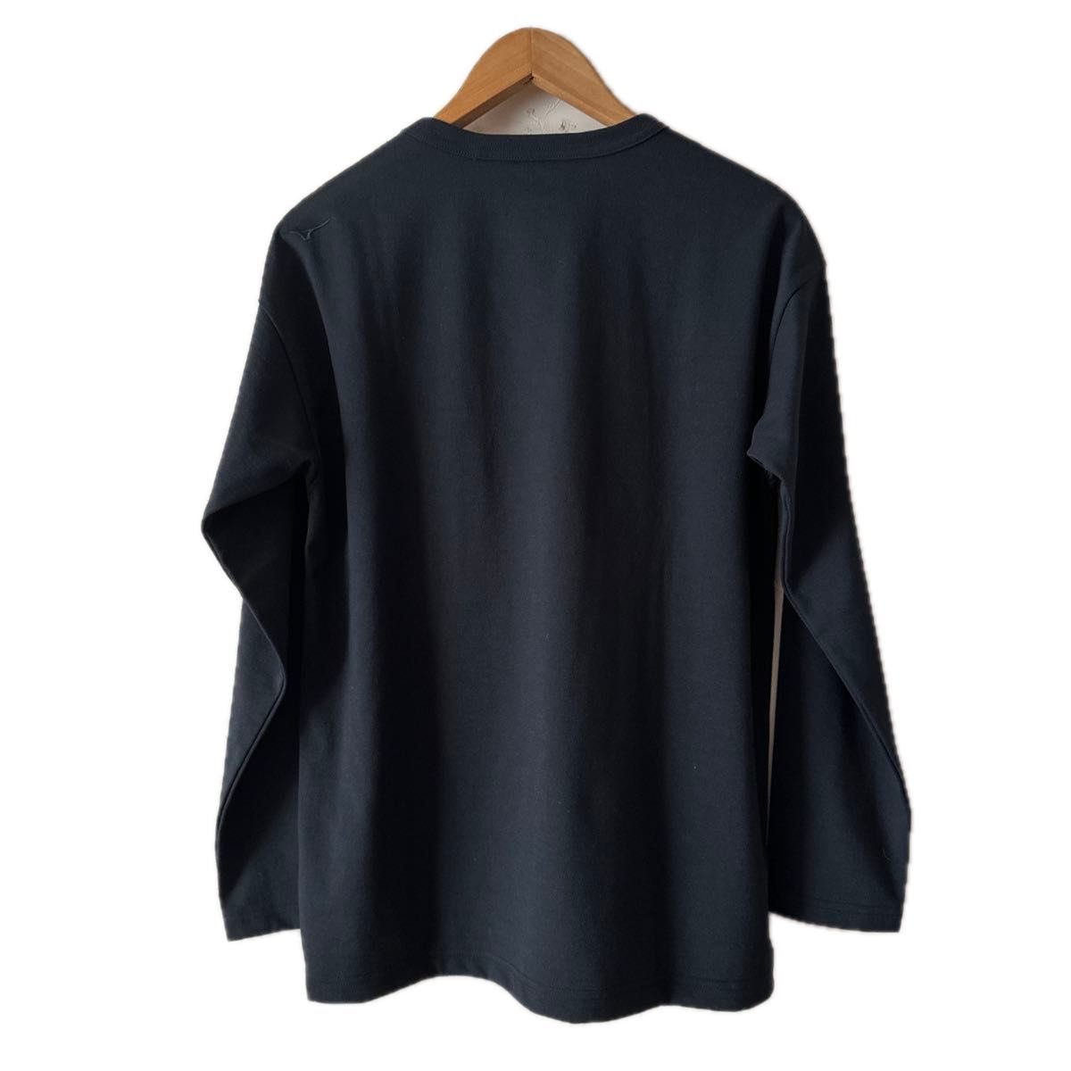 MIZUNO ミズノ メンズロングスリーブクルーネックTシャツ USED XS 大きめ 濃紺 美品 ブラック刺繍ロゴ