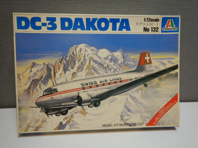 A101 未組立 当時物 ITALAEREI DC-3 DAKOTA ダグラス DC-3 1/72 スイスエアーライン 飛行機/旅客機/運搬機/ダコタ/プラモデルの画像1