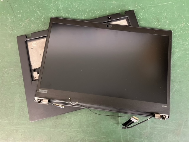 ThinkPad X390 13.3' FHD LCD PANEL付/KBベゼル/BASE COVERセット 97746_画像3