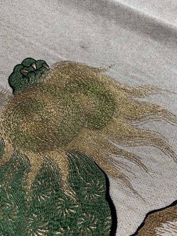 ★きものさらさ　アンティーク着物帯★丸帯　刺繍　唐獅子　綴れ　大正ロマン　古布　古裂　正絹　千尋の谷　時代裂_画像7