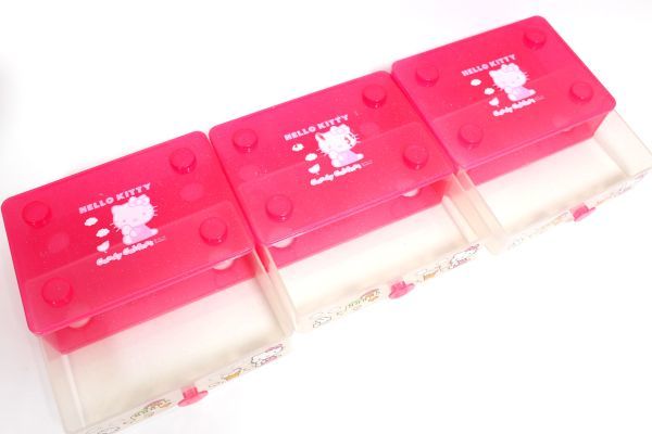 ●美品 レトロ ハローキティちゃん スタッキングチェスト３段セット ミニチェスト Hello KITTY 引き出し収納ケース 小物入れ Z3136の画像5