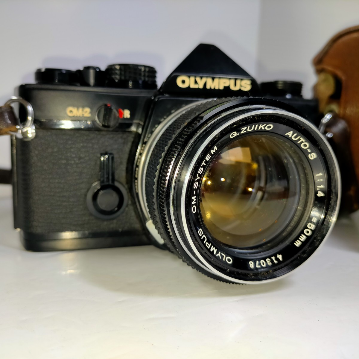 OLYMPUS OM2(カメラケース付き)