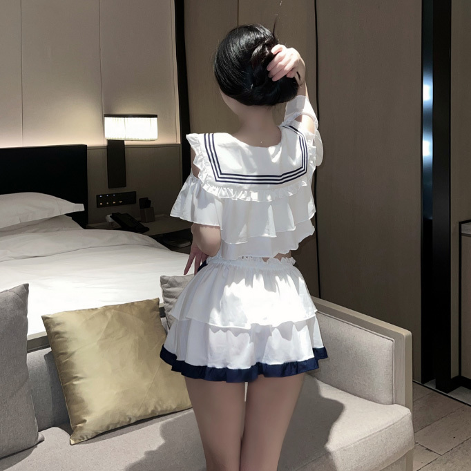 nN014B コスプレ衣装 超セクシー 悩殺 セーラー服【トップス・スカート・ショーツ3点セット】 学生服 ミニスカート ナイトウェア _画像8