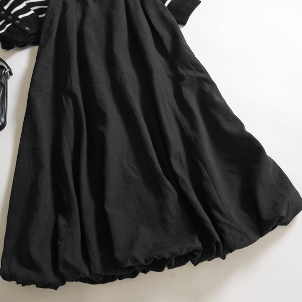 新品■Bonjour Saganボンジュールサガン■ピーチスキンバルーンスカート 黒♪ボリューム感が魅力♪リラクシーな穿き心地_画像4