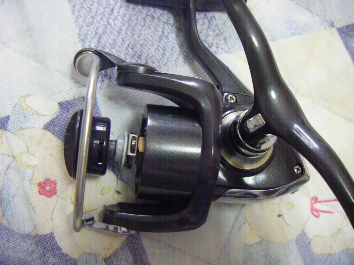 USED。DAIWA 『REGAL 4iNG』。スプール無。ダブルハンドル。ダイワ・リーガル。ボディのみ。_画像2