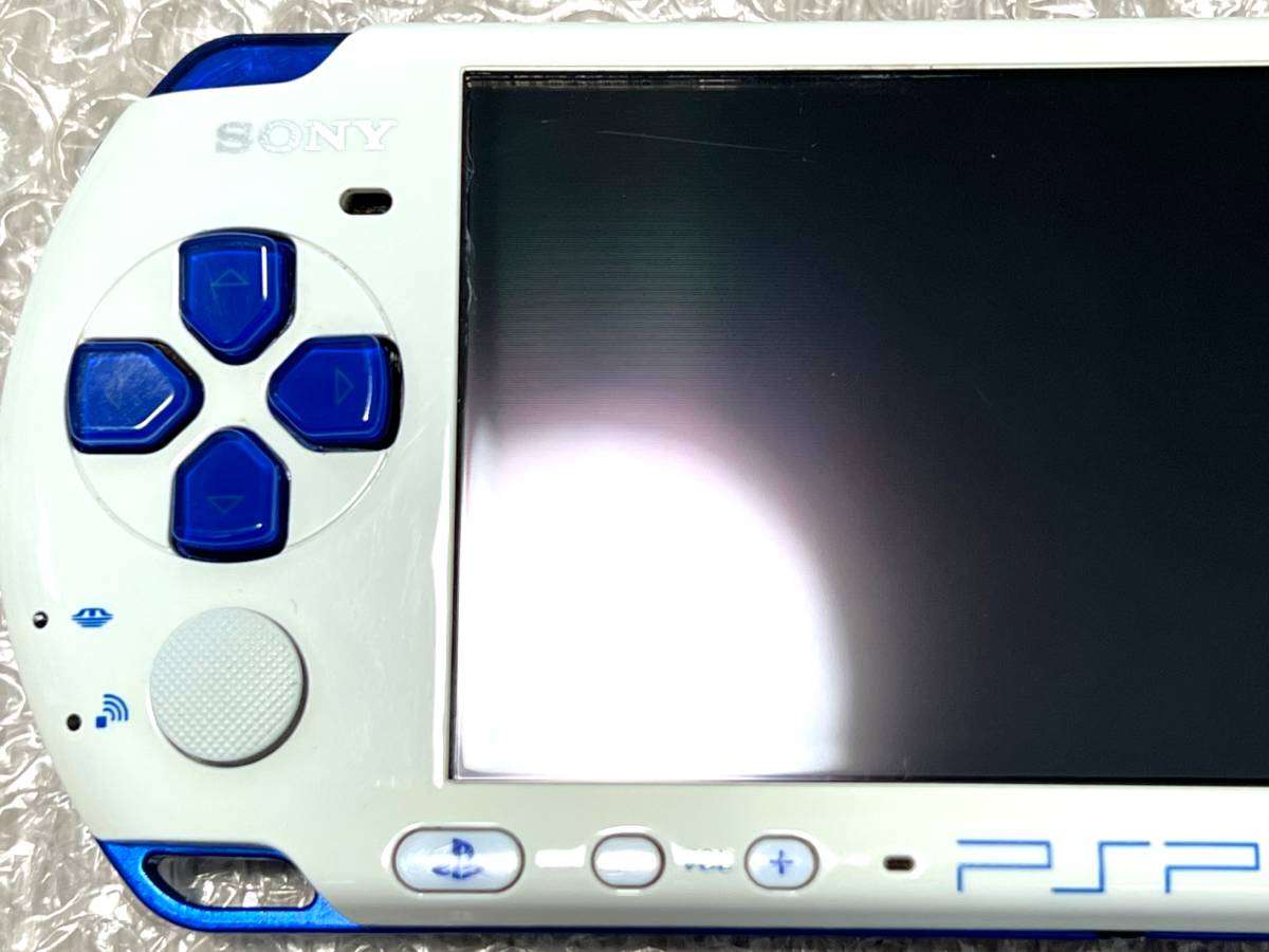 〈現状品・最終型〉PSP-3000（PSPJ-30018） 本体 ホワイト/ブルー PlayStation Portable 薄型 バリューパック_画像4