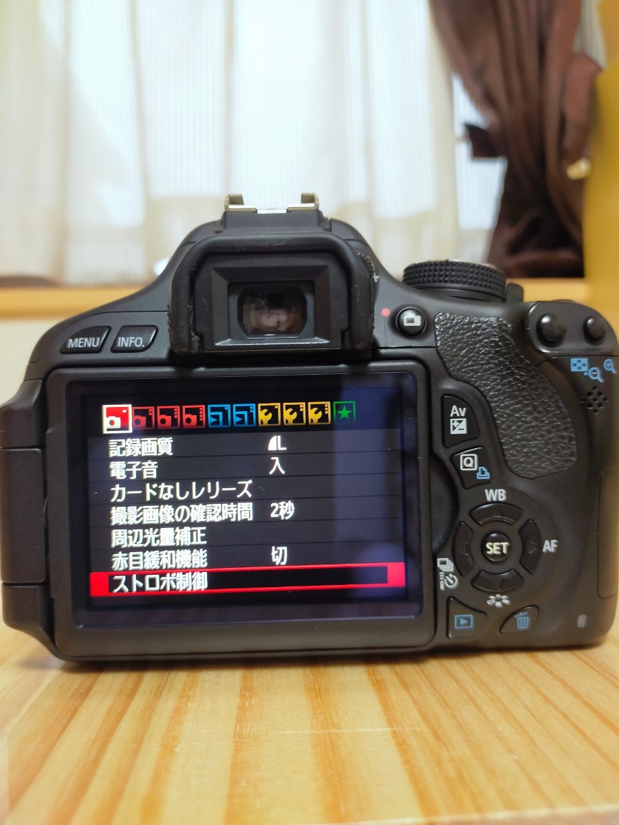 ★実用美品★ Canon キャノン EOS Kiss X5 ダブルズームセット シャッター数約18866回_画像8