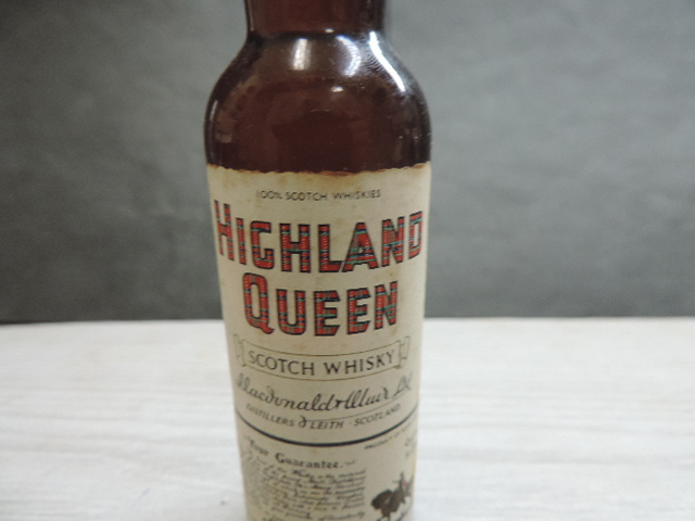 ★ＨＩＣＨＬＡＮＤ　　ＱＵＥＥＮ★　　スコッチウイスキー　　ミニボトル・古酒_画像10