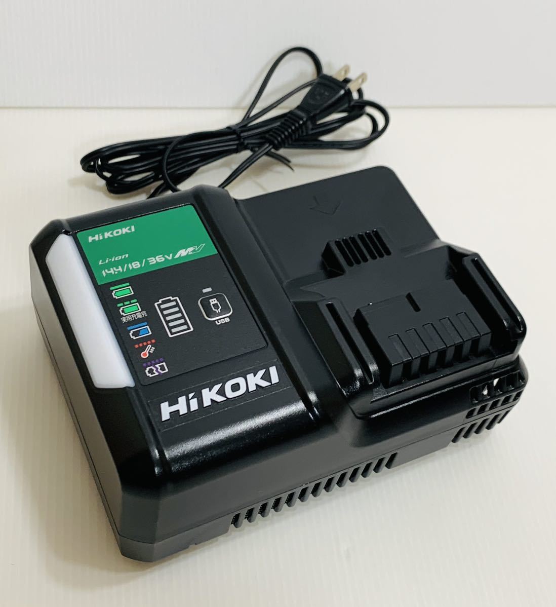 ハイコーキ HiKOKI 急速充電器 UC 18YDL2 本体のみ 入力100V 50/60Hz 480VA 出力DC18-14.4V 12A 通電動作確認済み 工機ホールディングス_画像1