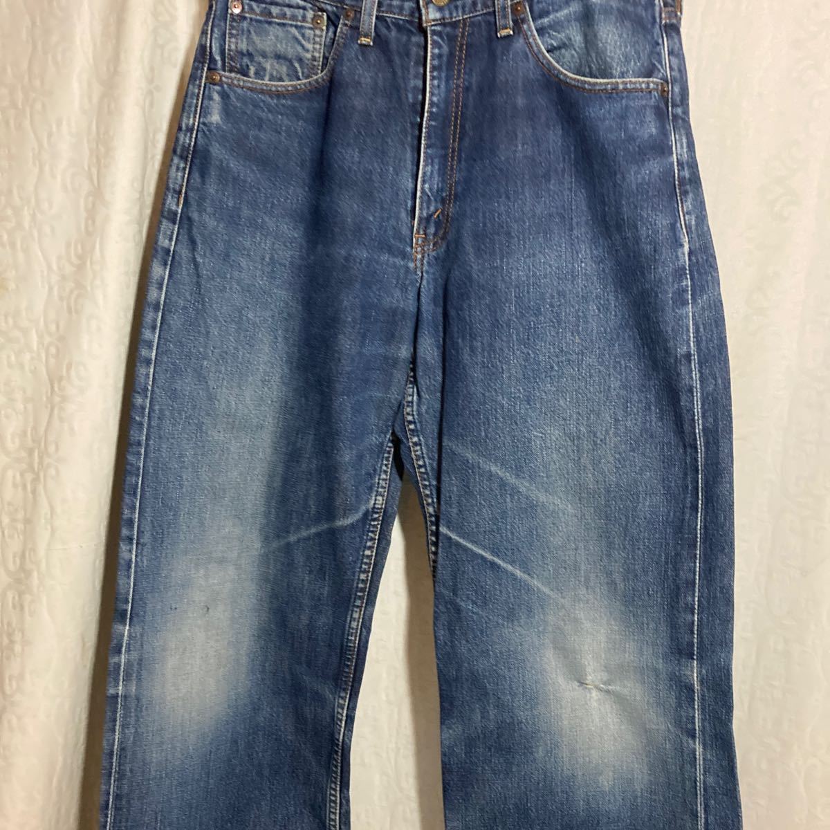 Levi’s リーバイス 504 J22 W31L36デニムパンツ 日本製　赤耳 チェーンステッチ古着ダメージ有_画像1