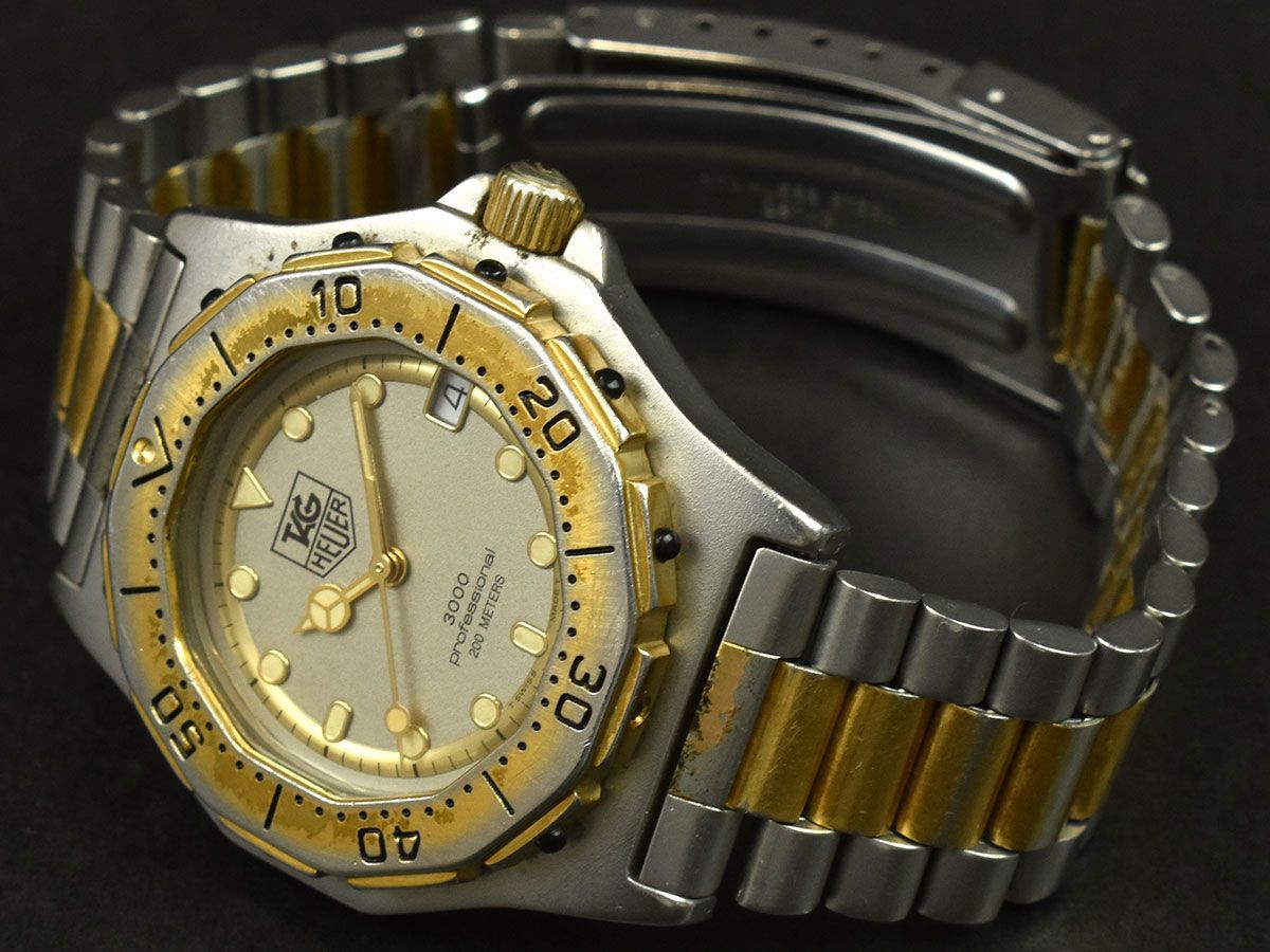 168866□ 動作確認済 TAG Heuer タグホイヤー 3000プロフェッショナル 腕時計 クォーツ デイト 3針 934.213 メンズ アナログ/ D_画像4