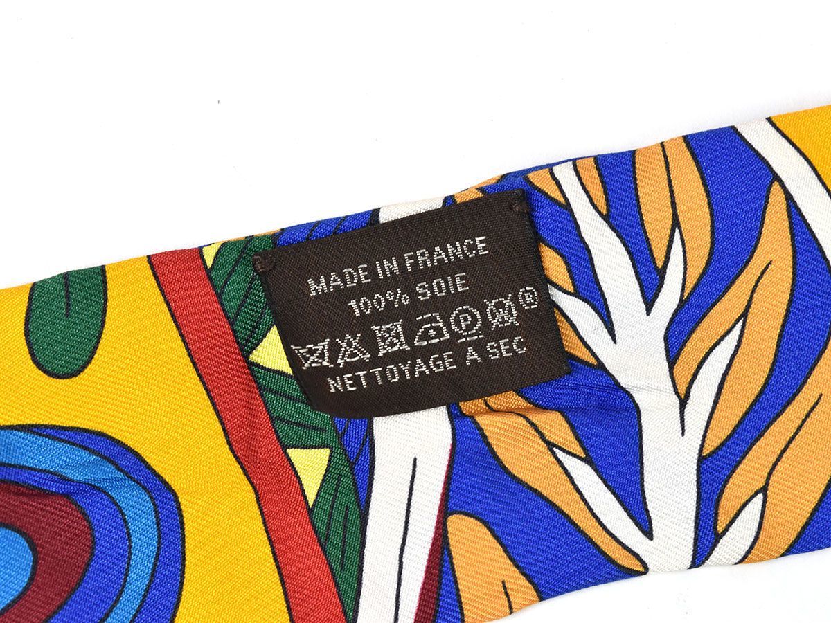 169946〇 HERMES エルメス Le Jardin de la Maharani マハラニの庭 ツイリー スカーフ バンダナ シルク マルチカラー 小物 箱/ G_画像4