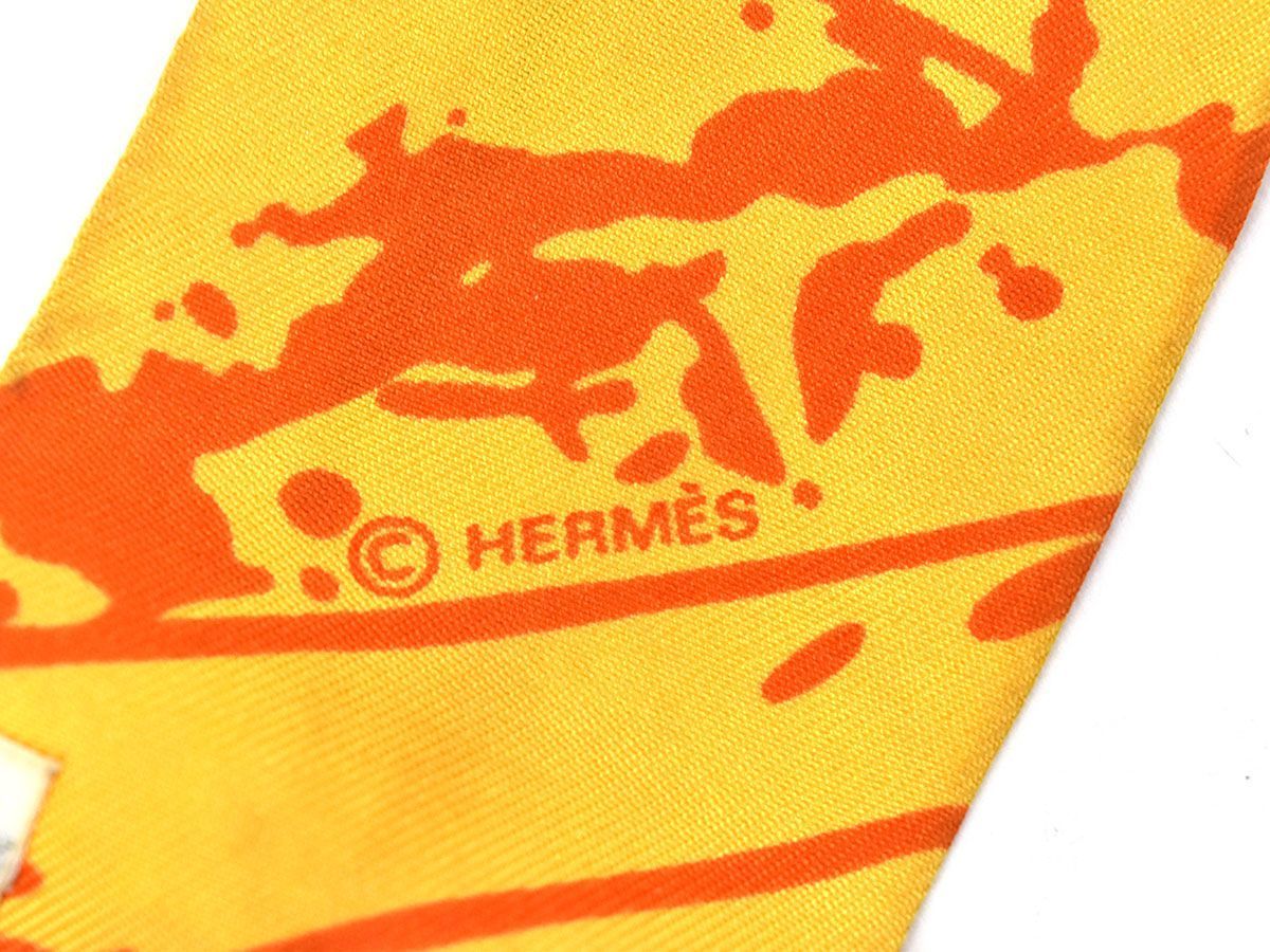 169807◇ HERMES エルメス ツイリー スカーフ シルク イエロー オレンジ ファッション 小物 スプラッシュ柄 レディース タグ/ G_画像2