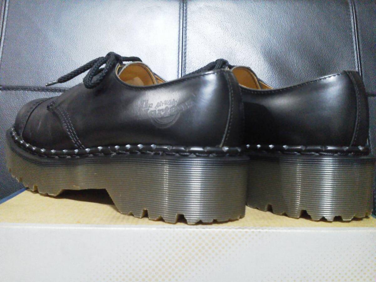 激レア】Dr Martens 英国製 クレイジーボム UK8 厚底 3ホール 黒 激レア】Dr Martens 英国製 クレイジーボム UK8 厚底 3ホール 黒