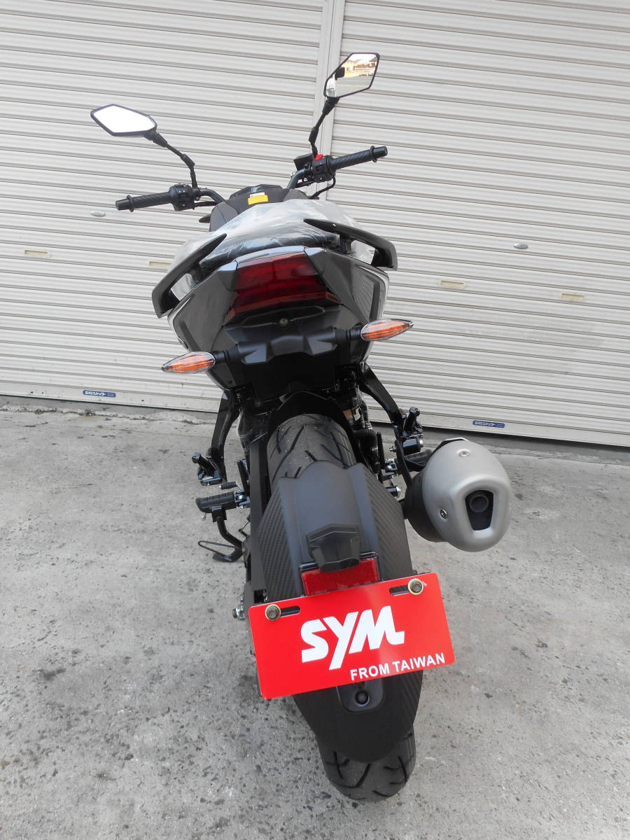 新車　SYM　NHX125　２０２３年式モデル　ＡＢＳ　エスワイエム　ホンダOEM　125cc　バイク　車両　ホワイト　ブラック_画像4