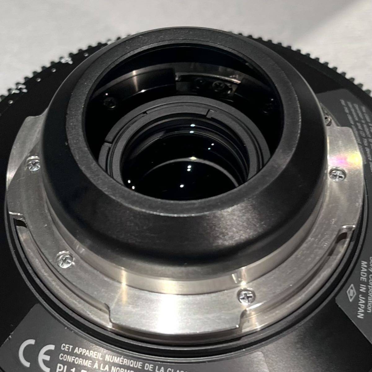 SONY シネレンズ 11-16mm T3.0 SCL-P11X15 PLマウント 広角ズームの画像3