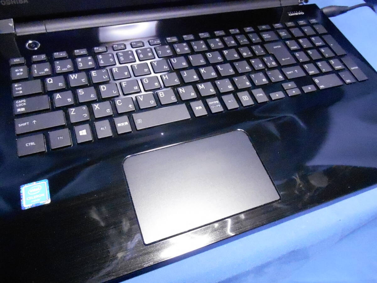 TOSHIBA dynabook T45/BBS Celeron 3855U 1.60GHz　メモリ:4GB　HDD:1000GB　マルチドライブ　Windows10_画像4