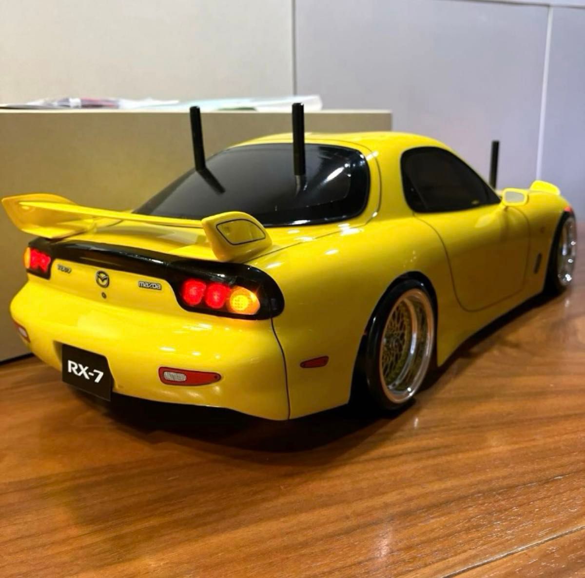 電飾付き SP 1270 マツダ RX-7 スペアボディセット 51270|Yahoo 電飾付き SP 1270 マツダ RX-7 スペアボディセット 51270|Yahoo