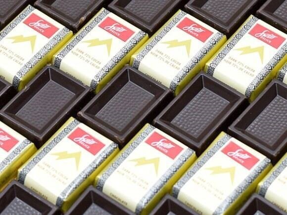 スイスデリスチョコレート 詰め合わせ ダーク&ミルクチョコレート 50個 カカオ72% SWISS DELICE ばらまき 高級チョコレート ギフト_画像4