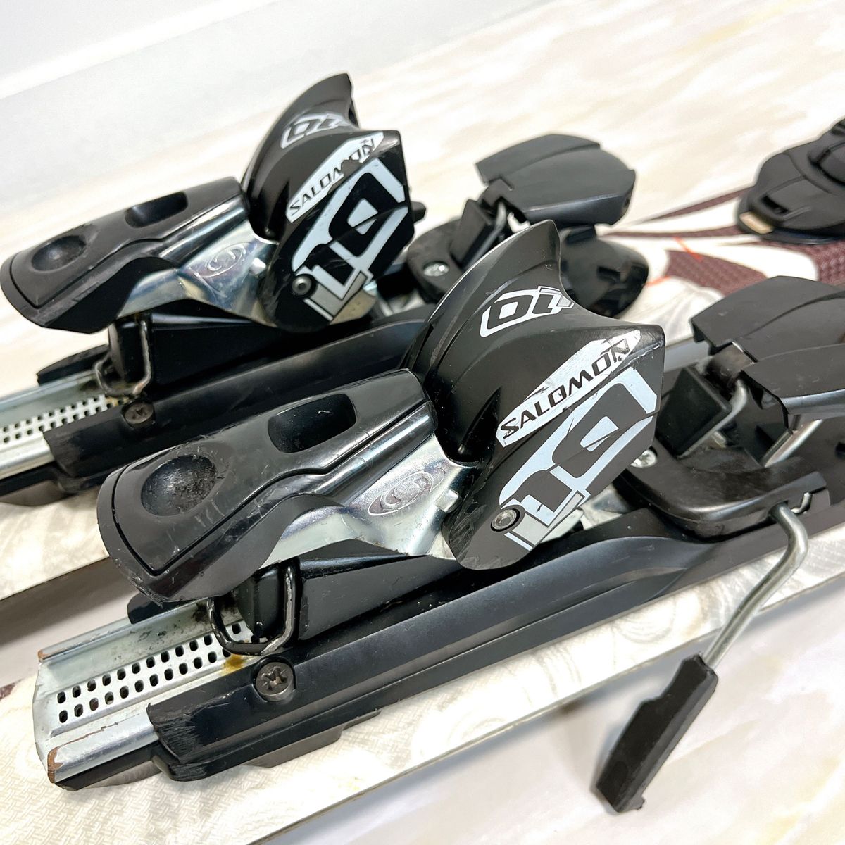 SALOMON サロモン レディース スキー FOCUS 155㎝ ビンディング SALOMON サロモン レディース スキー FOCUS 155㎝ ビンディング