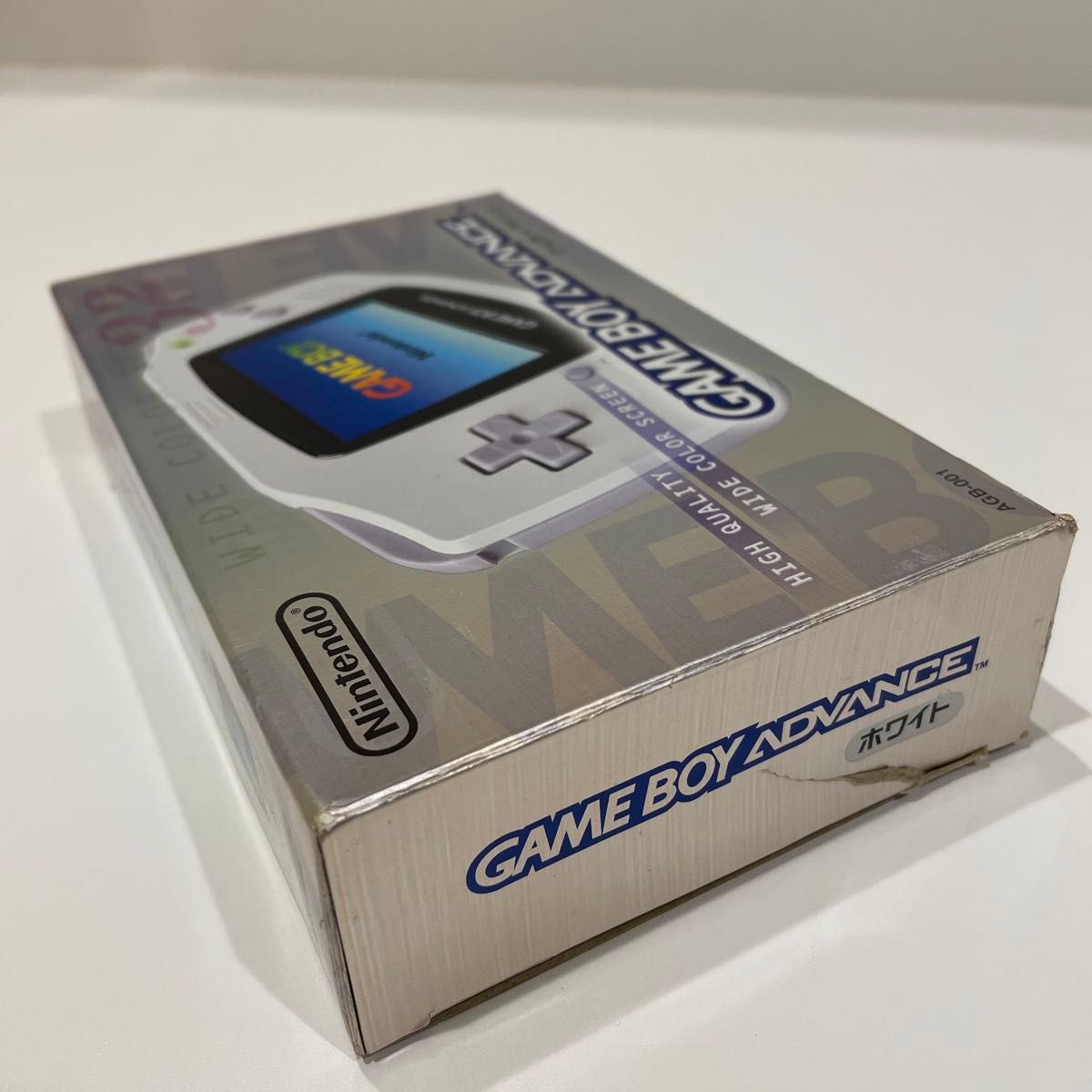 ゲームボーイアドバンスホワイト本体　箱付き＋ポケモンファイアレッド完品セット！