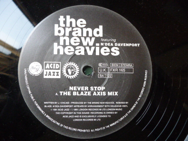 Brand New Heavies / Never Stop The Blaze Remixes 名曲グルーヴィJAZZ HOUSE 12 試聴_画像3
