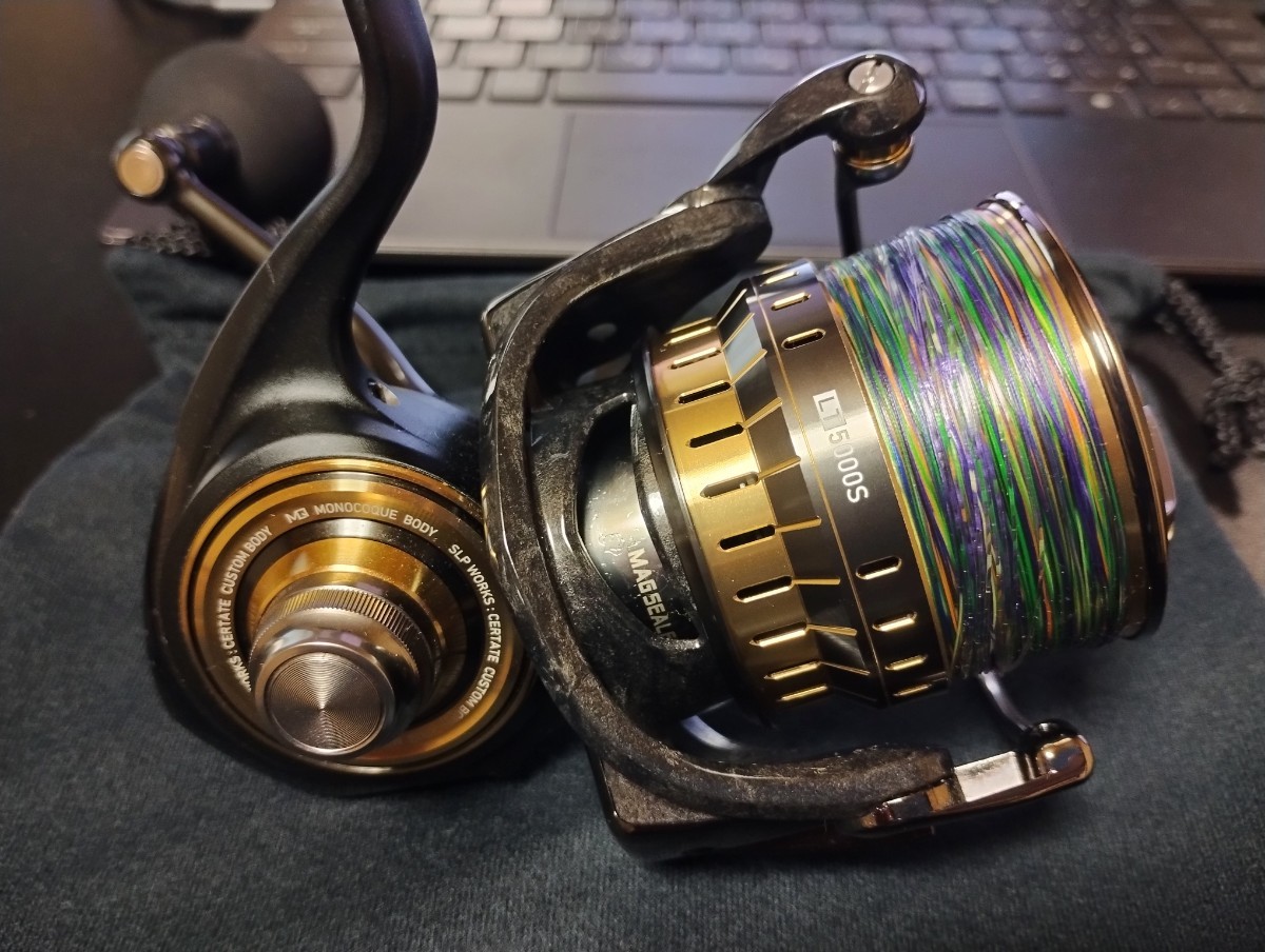 未使用 ダイワ SLPワークス 19セルテート カスタムボディ 5000 未使用 ダイワ SLPワークス 19セルテート カスタムボディ 5000