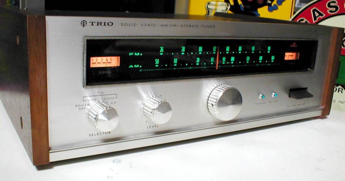 TRIO KT-5000 SideWood Solid State AM-FM Stereo Tuner チューニング・受信出力OK！ トリオ サイドウッド付き AM-FM アナログチューナー_画像1