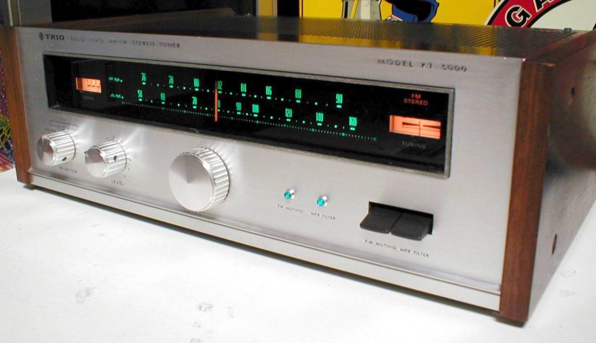 TRIO KT-5000 SideWood Solid State AM-FM Stereo Tuner チューニング・受信出力OK！ トリオ サイドウッド付き AM-FM アナログチューナー_画像4