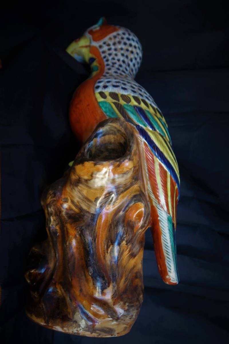 古九谷焼 金彩色絵 鳥 置物 極上細工 高さ約42cmの画像3