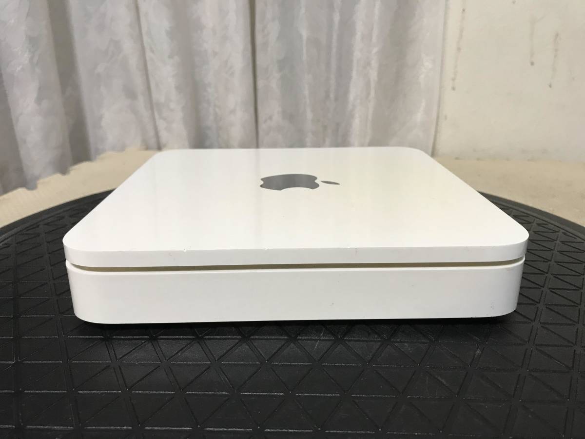 M1923 Apple Time Cupsle タイムカプセル2TB Model A1409 通電のみ　全国送料無料_画像3