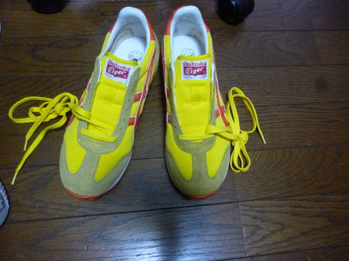 即決・送料込◆Onitsuka Tiger オニツカタイガー◆難あり未使用・エンデュロー 復刻モデル TFW001◆黄×オレンジ US7.5(26cm)やや小さ目_画像1