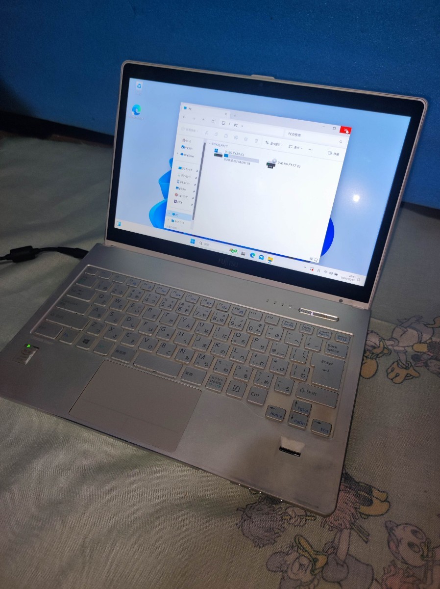 LIFEBOOK 14インチ ミニノート Core i5 windows11 傷あり品_画像6