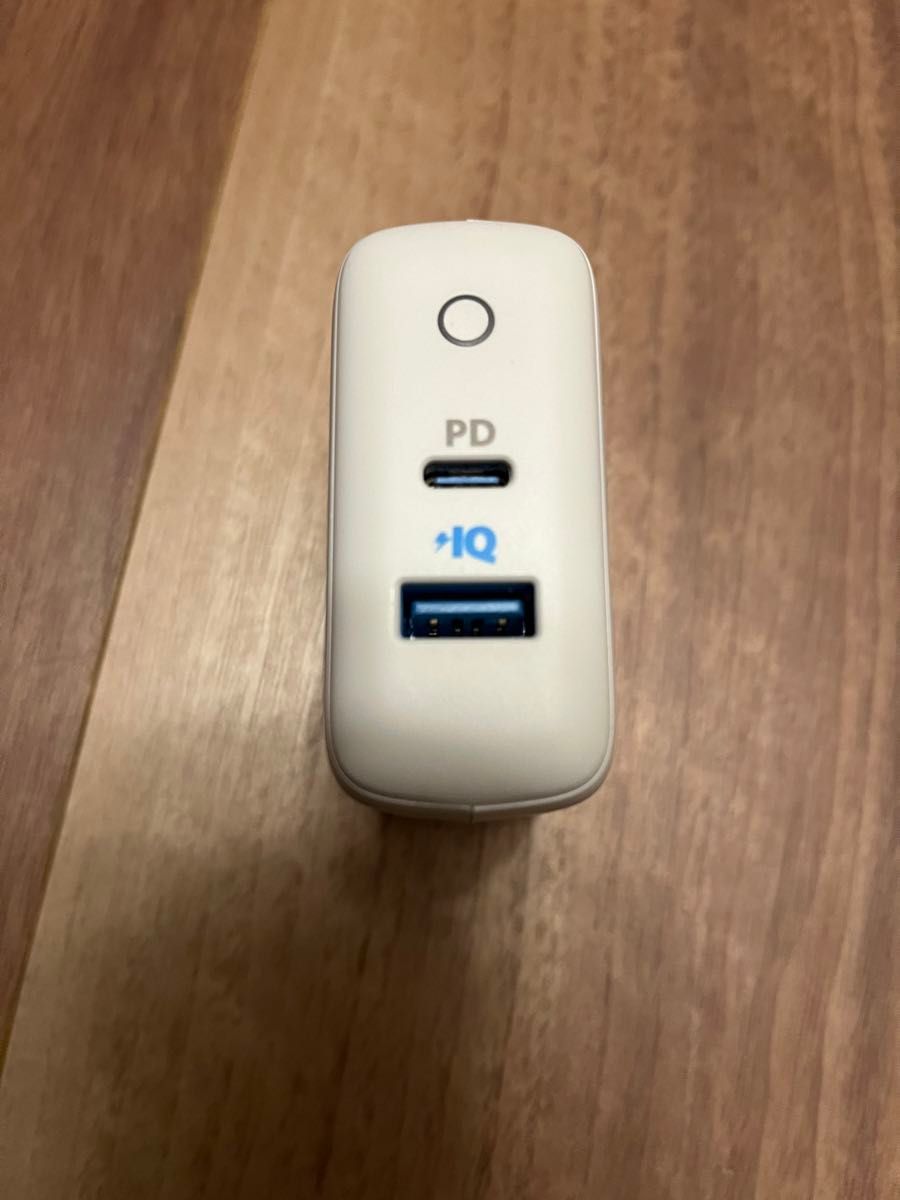 Anker PowerPort PD 2 20W(PD対応 32W 2ポート USB-A USB-C 急速充電器) PSE認証済