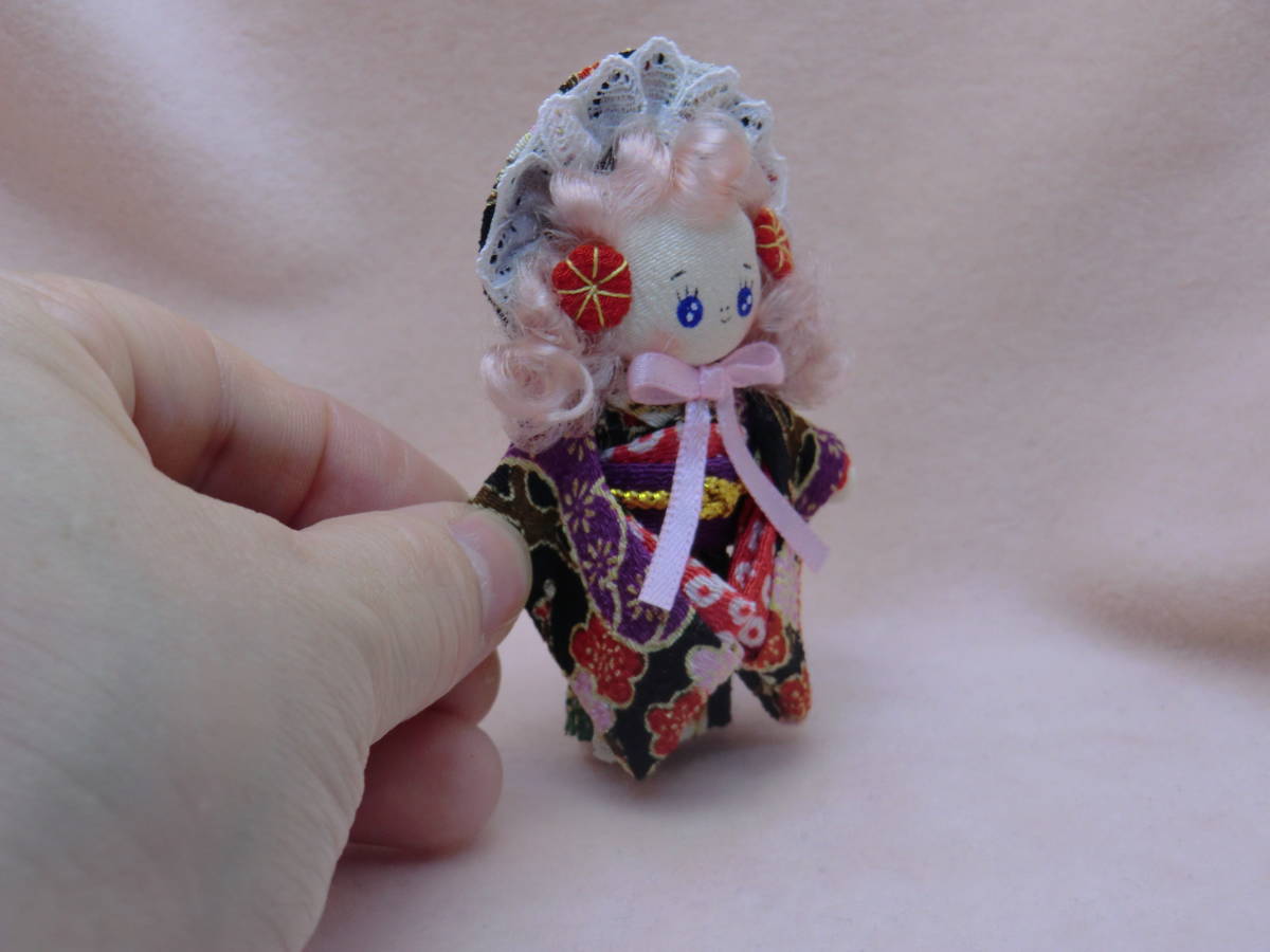 昭和レトロ風文化人形　　着物　　ミニチュアドール　　手作り　ブライスの人形　　リカちゃんの人形　　_画像4
