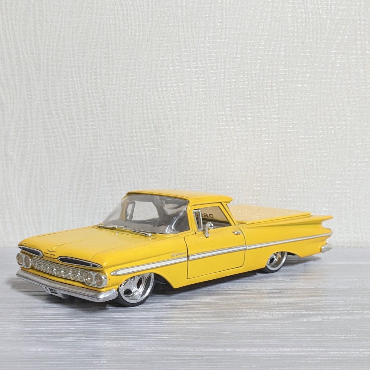 Jada 1/24 シボレー エルカミーノ 1959 CHEVROLET El Camino ローライダー カスタム アメ車 ダイキャスト ミニカー_画像1