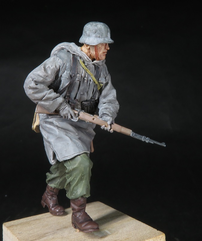 ドイツ軍歩兵　ライフル茶靴　1/35　レジンキットフィギュア塗装済み完成品一体_画像2