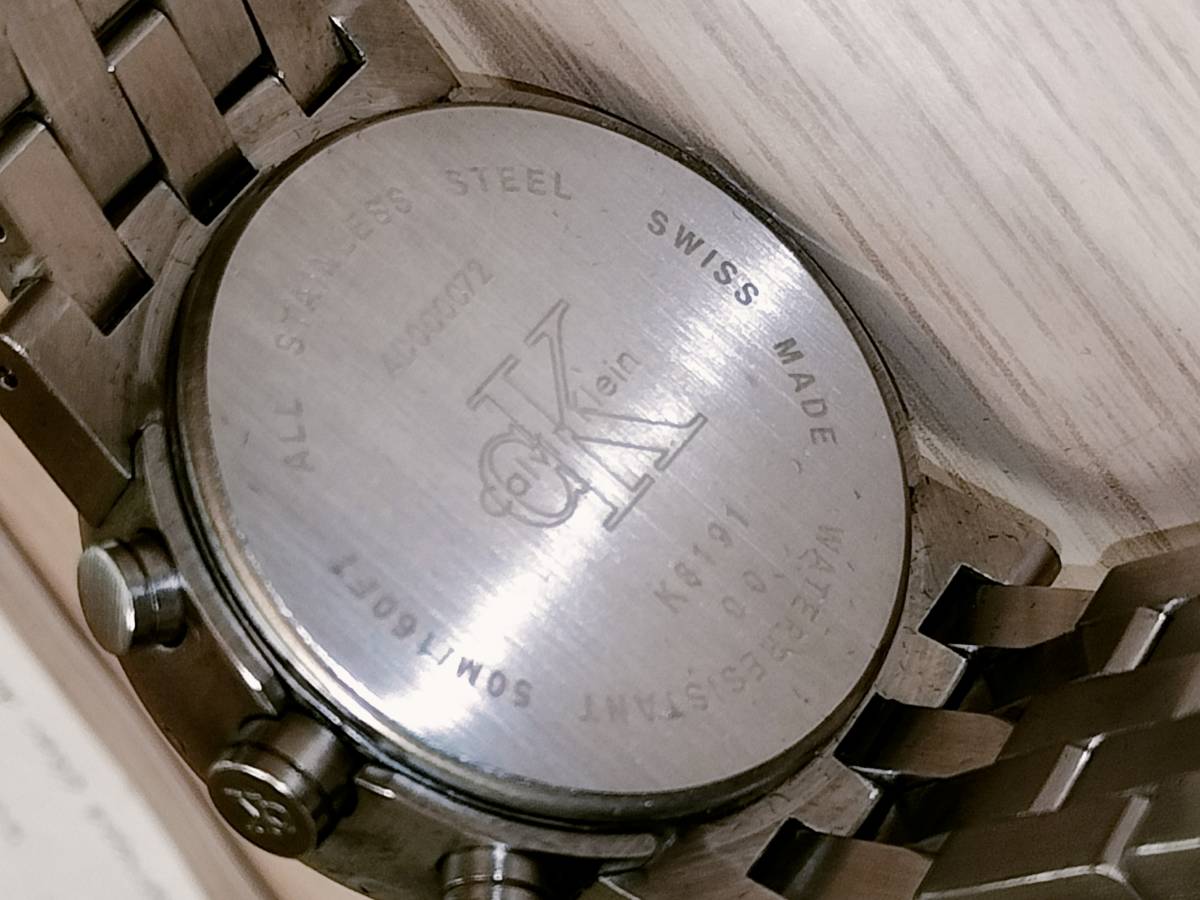 【稼働中・訳あり】 CK Calvin Klein カルバンクライン K8191 クォーツ クロノグラフ シルバー ブラック文字盤 ボーイズ 腕時計_画像7